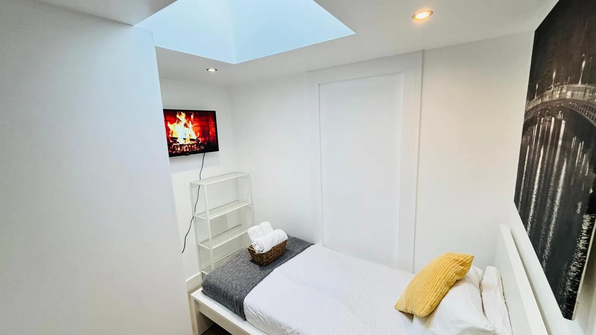 Guest house Stratford Green Nest London